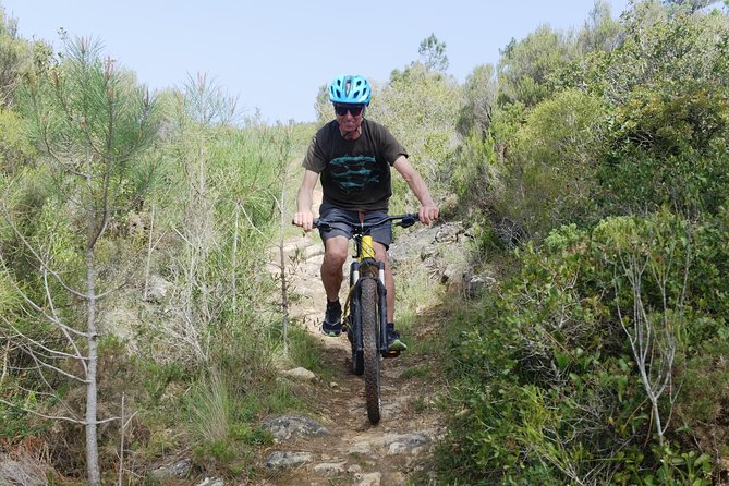 Lizandro Trails - Mountain Biking - Schedule and Availability