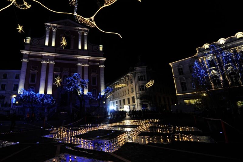 Ljubljana: First Discovery Walk and Reading Walking Tour - Itinerary and Highlights