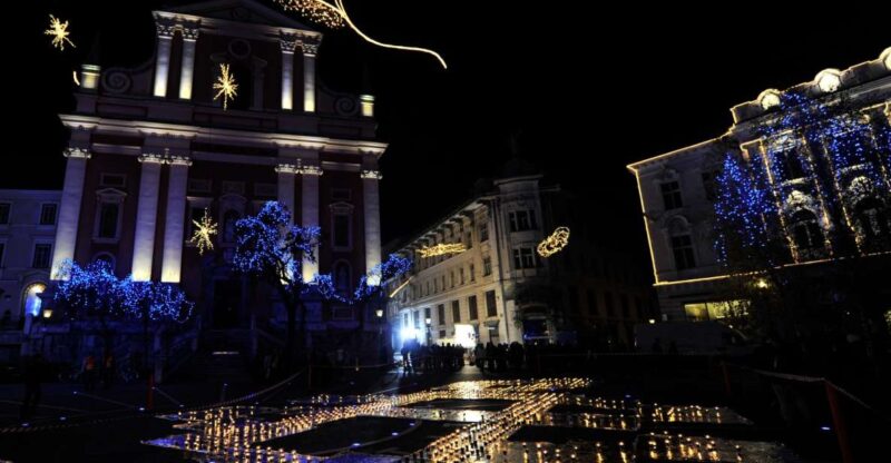 Ljubljana: First Discovery Walk and Reading Walking Tour - Tour Experience