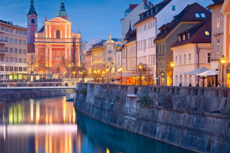 Ljubljana: First Discovery Walk and Reading Walking Tour - Whats Included and Not Included