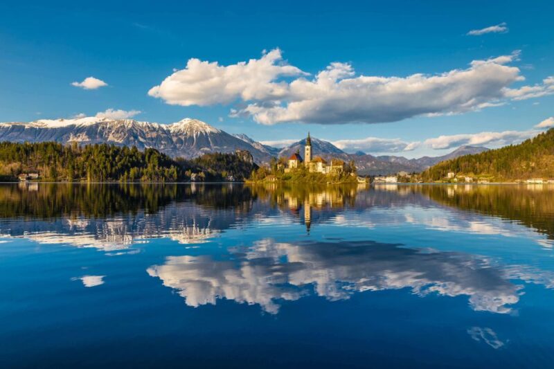 Ljubljana: Lake Bled Experience Small Group Half-Day Tour - Itinerary Highlights