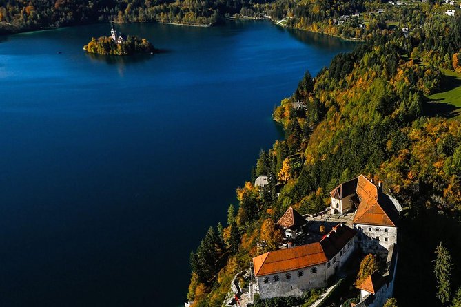 Ljubljana: Lake Bled Experience Small Group Half-Day Tour - Free Time by Lakeside