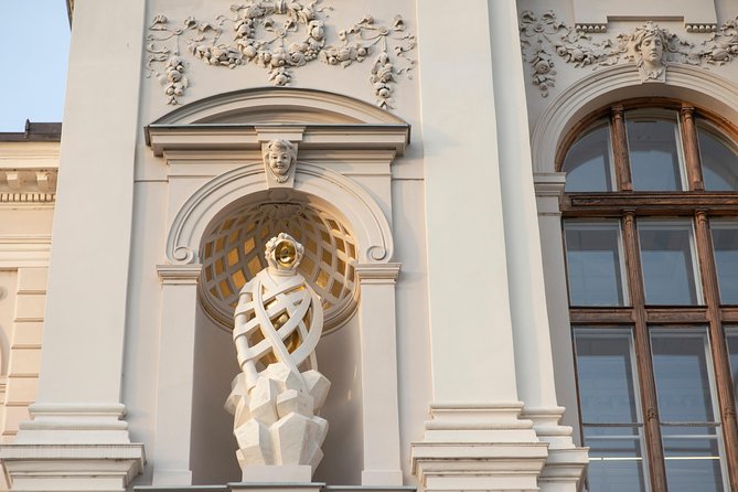 Ljubljana & National Gallery Tour - Tour Schedule