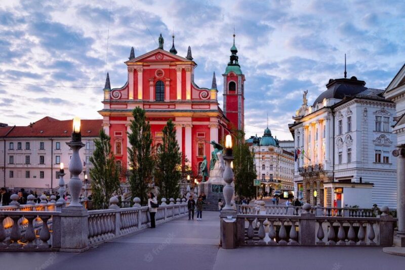 Ljubljana: Self-Guided Audio Tour - Itinerary and Attractions