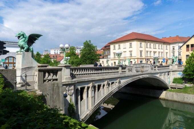 Ljubljana: Self-Guided Audio Tour - Discovering Iconic Landmarks
