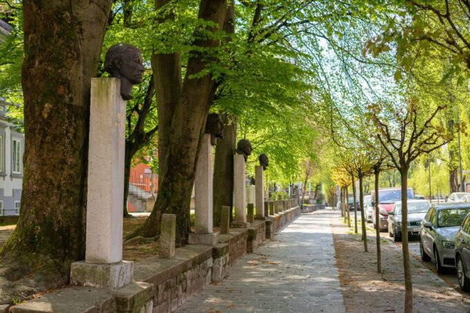 Ljubljana: UNESCO Cultural Heritage Tour - Admiring Plečniks Iconic Buildings