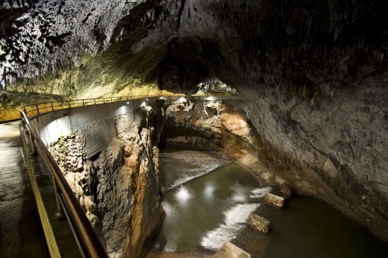 Ljubljana: UNESCO-Listed Škocjan Caves and Piran Day Trip - Exploring the Škocjan Caves