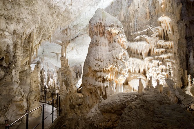 Ljubljana With Postojna Cave and Predjama Castle - Smal Group - Tour From Zagreb - Discovering Ljubljana Old Town