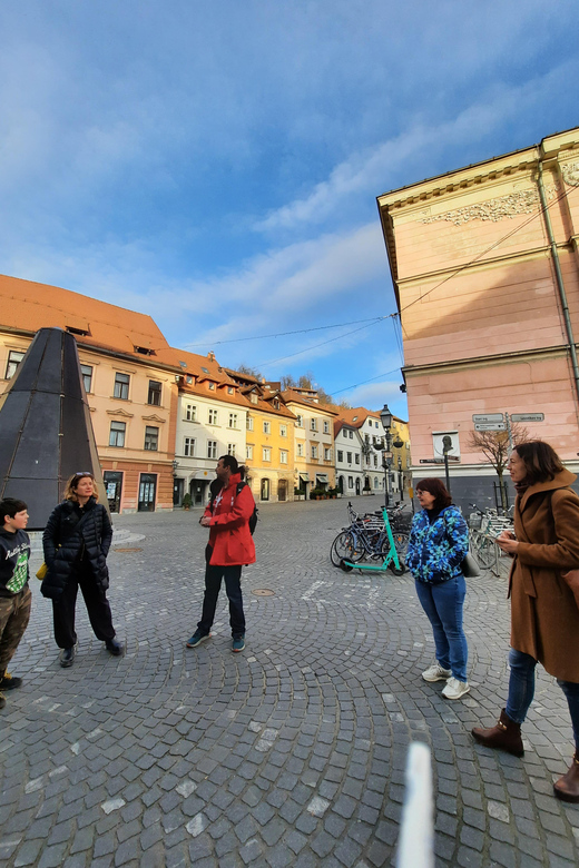 Ljubljana: Wonderful Fun Tour Experience Time/History. - Key Stops