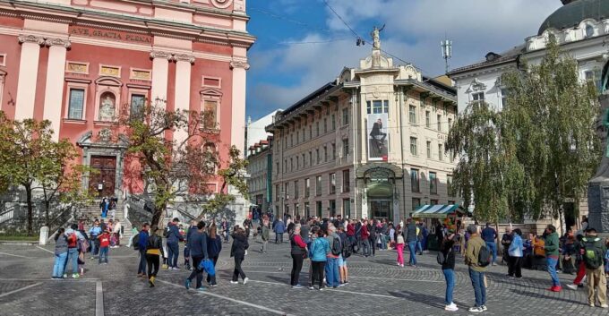Ljubljana: Wonderful Fun Tour Experience Time/History. - Frequently Asked Questions