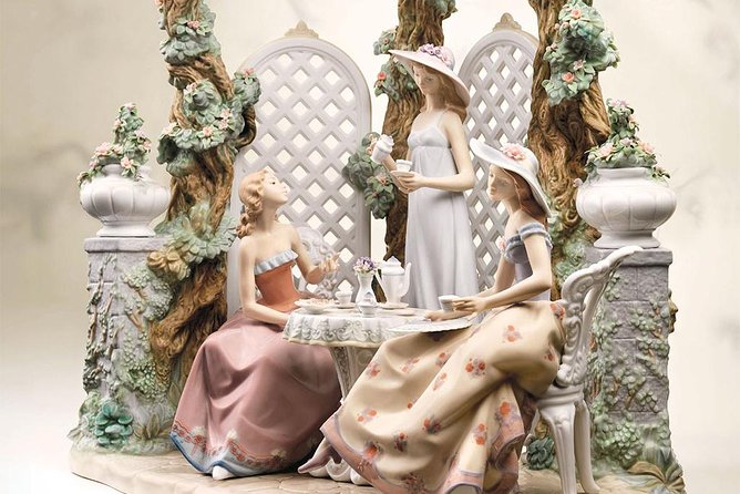 Lladro Factory Visit and Paella Lunch at the Beach - Customer Feedback Highlights