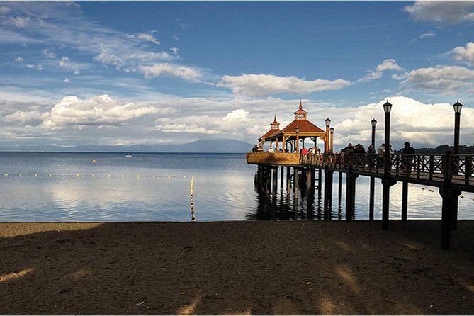 Llanquihue Lake Cirquit - Waterfalls - Transportation and Pickup