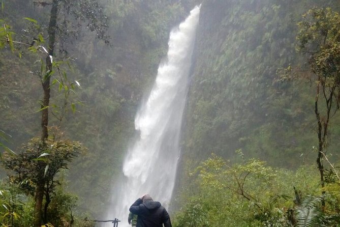 Llanquihue Lake Cirquit - Waterfalls - Positive Guest Experiences