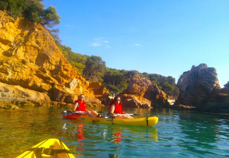 Lloret De Mar: 3-Hour Kayak and Snorkel Tour on Costa Brava - Tour Itinerary