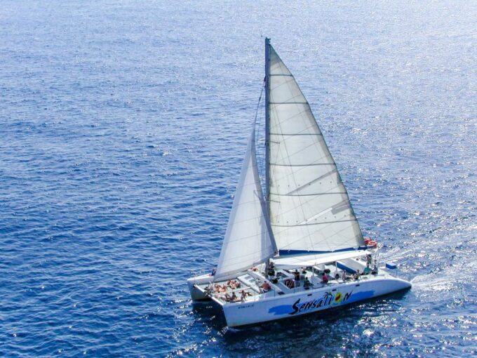 Lloret De Mar: Catamaran Sailing Cruise With BBQ and Drinks - Indulging in the Onboard BBQ and Drinks