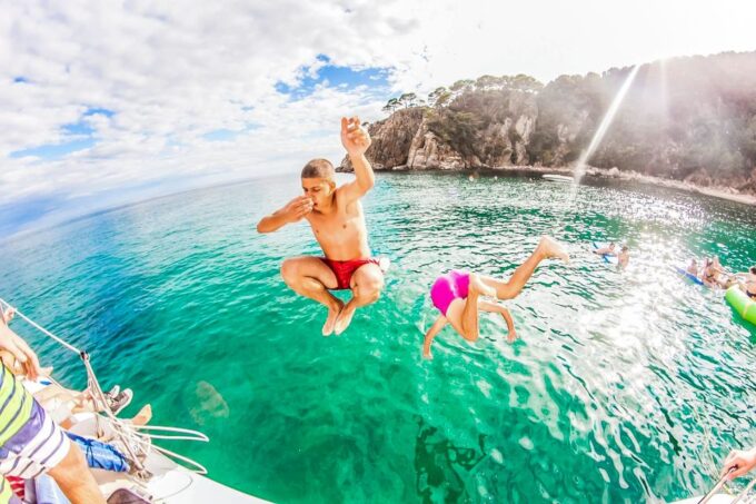 Lloret De Mar: Catamaran Sailing Cruise With BBQ and Drinks - Making the Most of the Sailing Experience