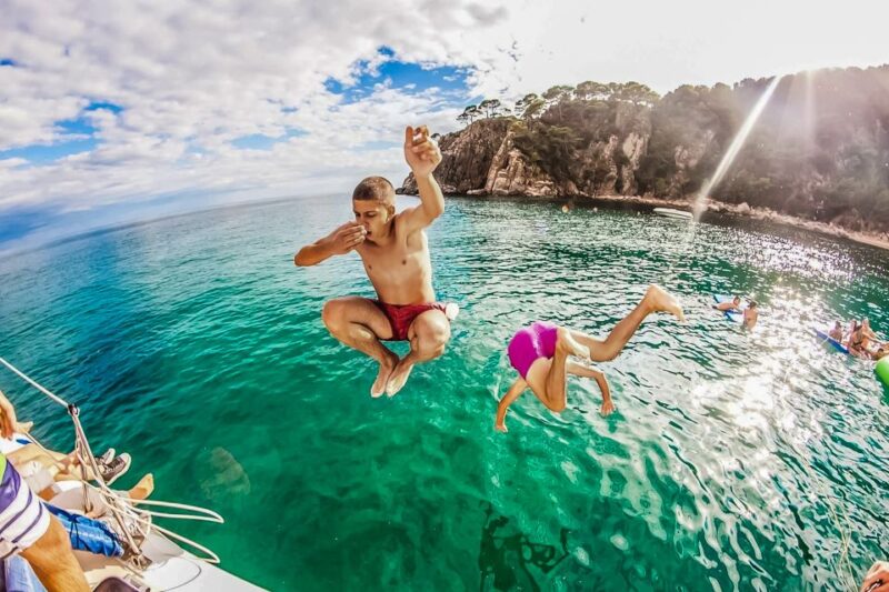 Lloret De Mar: Celebration Cruise With BBQ and Drinks - Experience Highlights