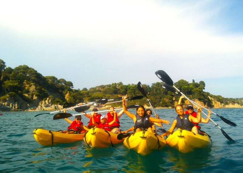 Lloret De Mar: Costa Brava Kayak Tour and Swimming - Tour Experience