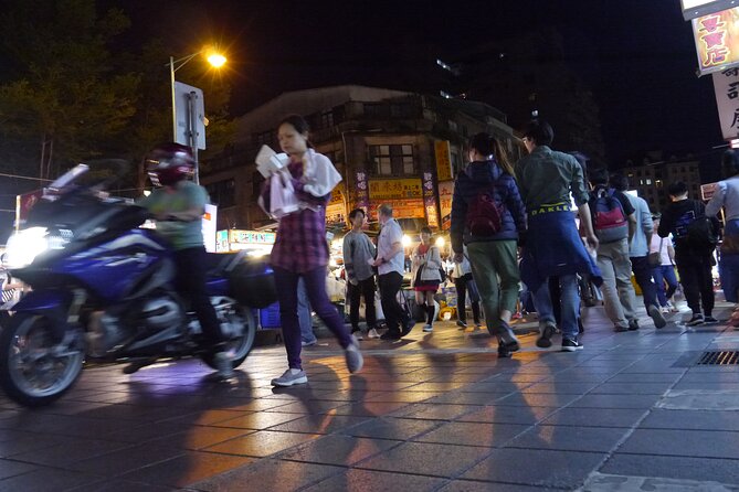 Local Favorites: Taiwan Night Market Food Tour in 2 Hours - Dietary Considerations