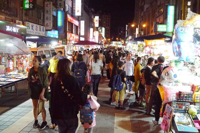 Local Favorites: Taiwan Night Market Food Tour in 2 Hours - Tour Logistics