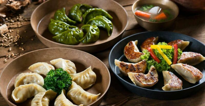 Local Food Hunt and Market Tour - Cultural and Historical Immersion