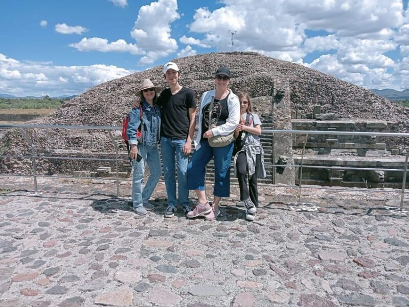 Local Guide for Teotihuacan - Meeting Point and Cancellation