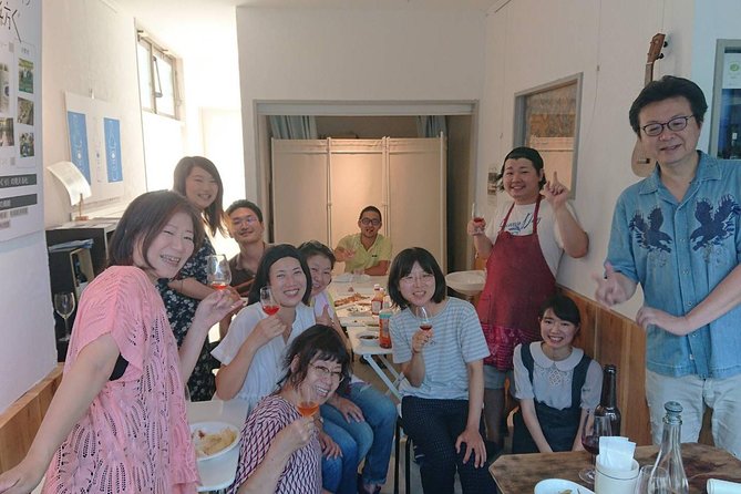 Local HAMA-WINE and Sushi Making Workshop - Sushi Making and Eating
