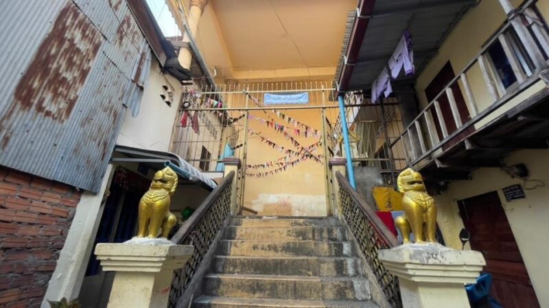 Local Market & Culture Walking Tour of Phnom Penh City - Itinerary Highlights
