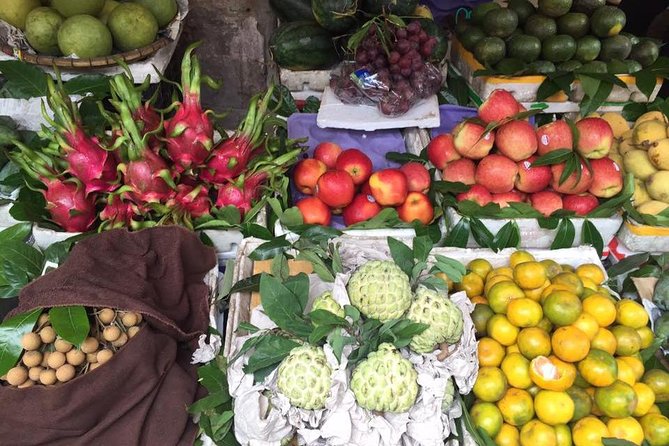 Local Market Tour and Private Cooking Class - Engaging With Vibrant Produce