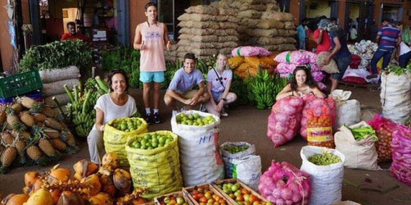 Local Market Tour & Cooking Demo With Lunch From Colombo - Market Visit