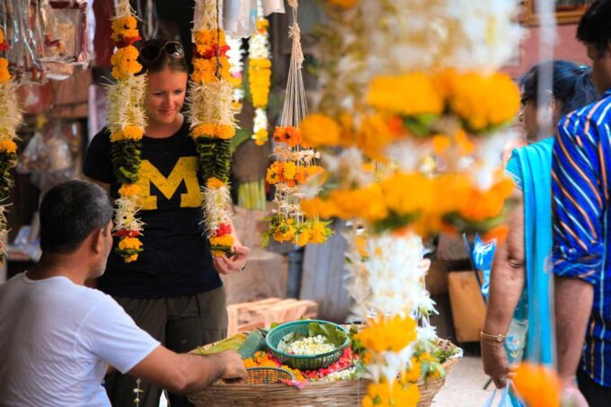Local Transport & Dabbawallah Tour - Frequently Asked Questions