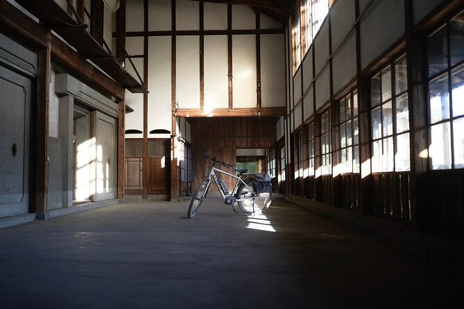 Local Workshop Hopping Tour in Niigata - Traditional Crafts and Demonstrations