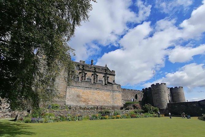 Loch Lomond & Stirling Castle Shore Experience - Inclusions