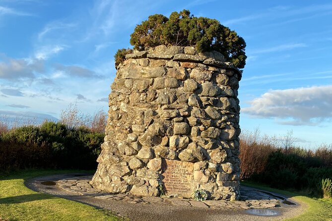 Loch Ness, Clava Cairns and Outlander Sites From From INVERNESS - Culloden Battlefield and Clava Cairns