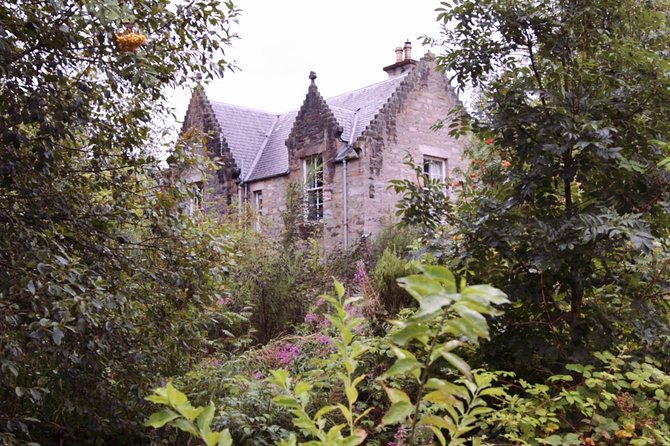 Loch Ness Inverness and Urquhart Castle - Discovering the Capital of the Highlands