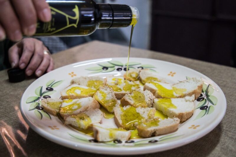 Locorotondo: Guided E-Bike Tour With Olive Oil Tasting - Guided E-Bike Exploration