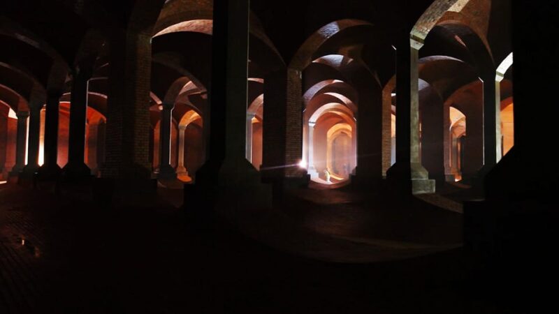 Lodz: Citybreak #1 Digital Guided Walking Tour - Experience Highlights