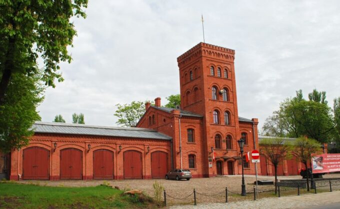 Lodz Old Town Highlights Private Walking Tour - Frequently Asked Questions