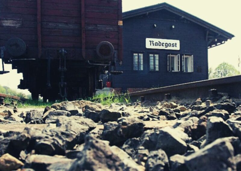 Lodz: Private 3-Hour City Tour - Piotrkowska Street