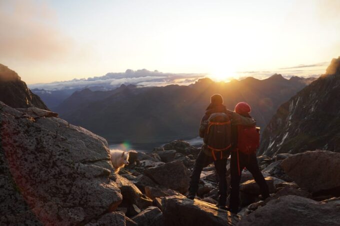Lofoten Islands: Hiking Into the Wilderness - Guided Tour - Cancellation and Refund Policy