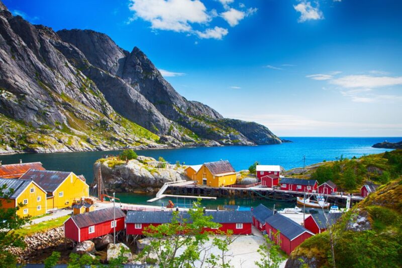 Lofoten Islands: Summer Photography Tour to Haukland Beach - Inclusions and Amenities
