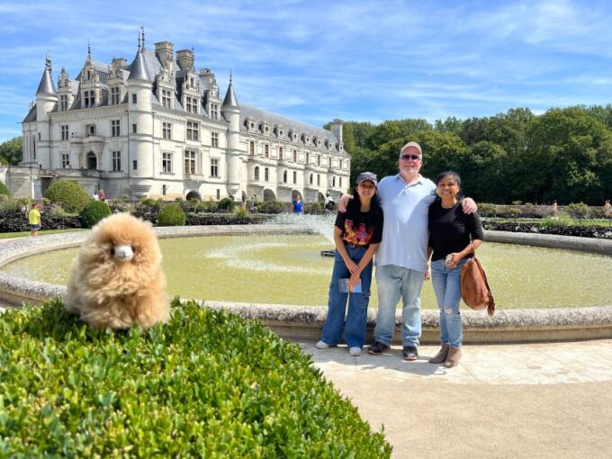 Loire Castles Day Trip & Wine Tasting - Château De Chenonceau History