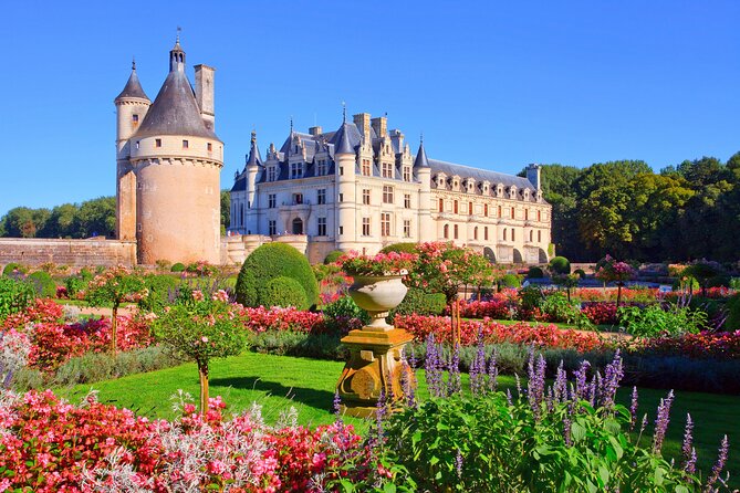 Loire Valley Castles Day Trip From Paris With Wine Tasting - Transportation and Meeting Details