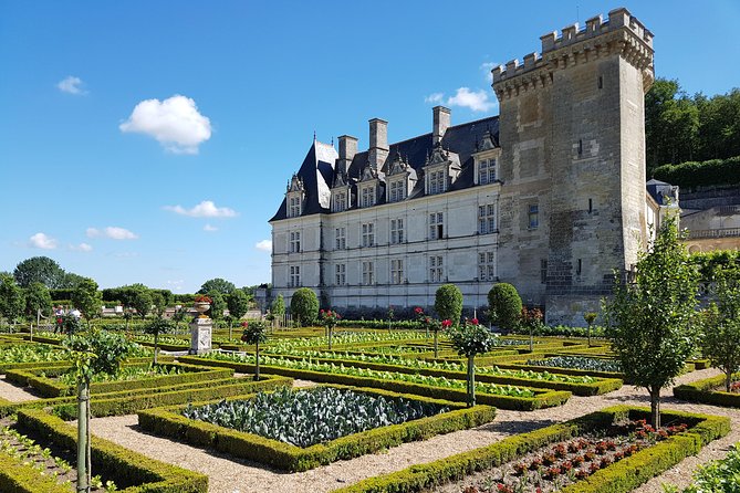 Loire Valley Day From Amboise : Azay Le Rideau, Villandry, Winery - Itinerary Details