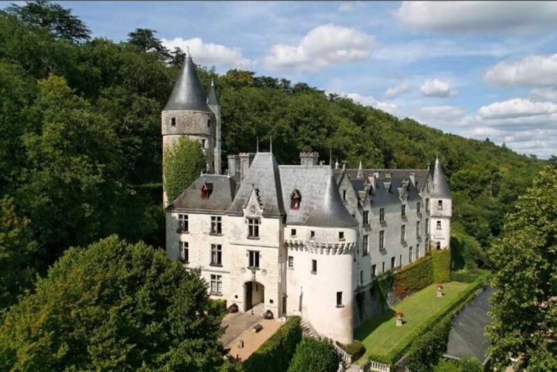 Loire Valley Royal Getaway: E-Bike Ride & Stay in a Château - Day-by-Day Itinerary
