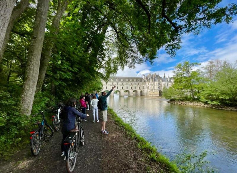 Loire Valley Royal Getaway: E-Bike Ride & Stay in a Château - E-Bike Riding and Guided Tours