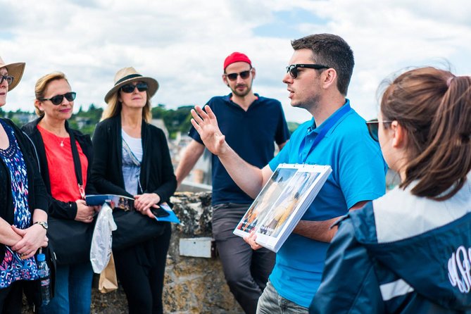 Loire Valley Wine and Castles Small-Group Day Trip From Paris - Visiting the Châteaux
