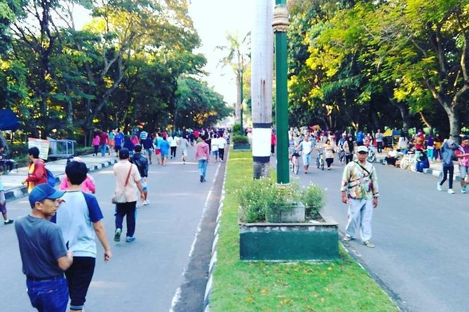 Lombok City Tour Combination With Temple Tour - Discovering Islamic Center Mosque