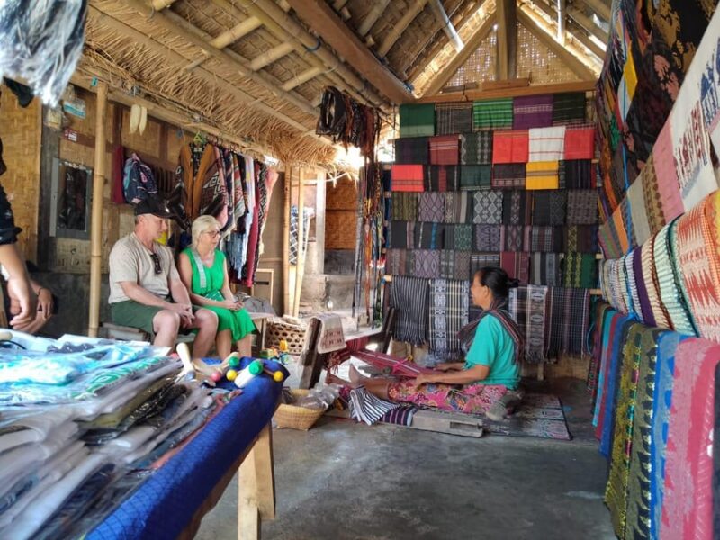 Lombok: Cultural Day Tour With Beach for Cruise Passengers - Itinerary Highlights