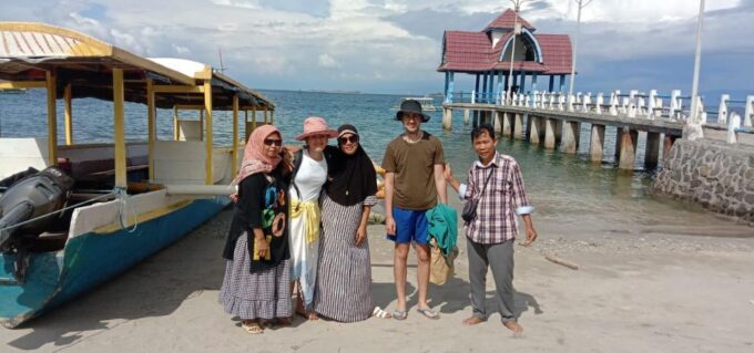 Lombok : Kondo, Bidara & Kapal Islands Full Day Snorkeling - Safety and Accessibility